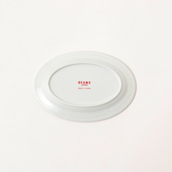 Flacher Teller für Gyoza mit rotem Logo ⋅ BEAMS JAPAN Flacher Teller für Gyoza mit rotem Logo ⋅ BEAMS JAPAN