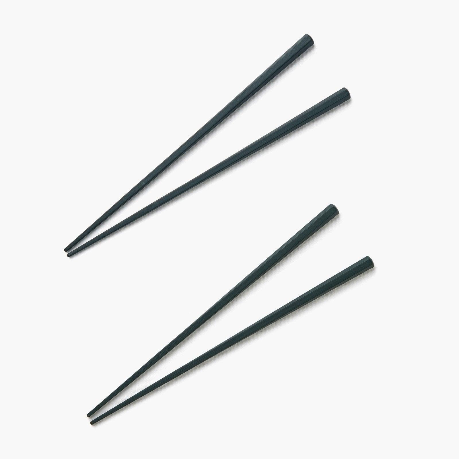 Set of 5 pairs of green chopsticks - Kawai -iRASSHAi