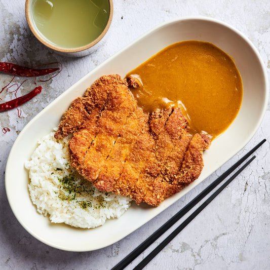 Recette de Torikatsu (poulet pané) Curry