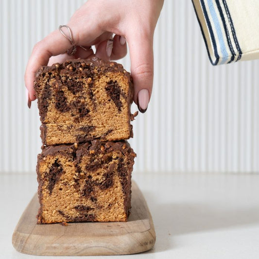 Torta marmorizzata al cioccolato e kinako