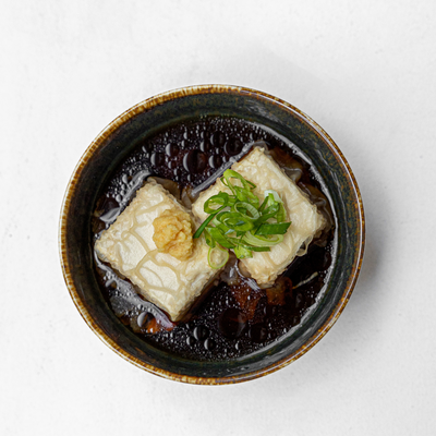 Tofu Frit au Bouillon Dashi et Gingembre