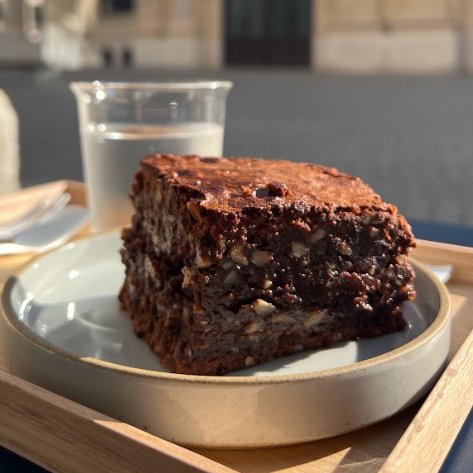 Brownie au sésame noir - iRASSHAi