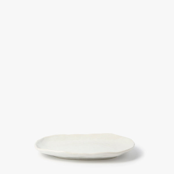 White oval plate Ø 180mm ⋅ Touga