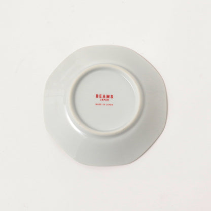 Achteckiger Teller mit rotem Logo ⋅ BEAMS JAPAN