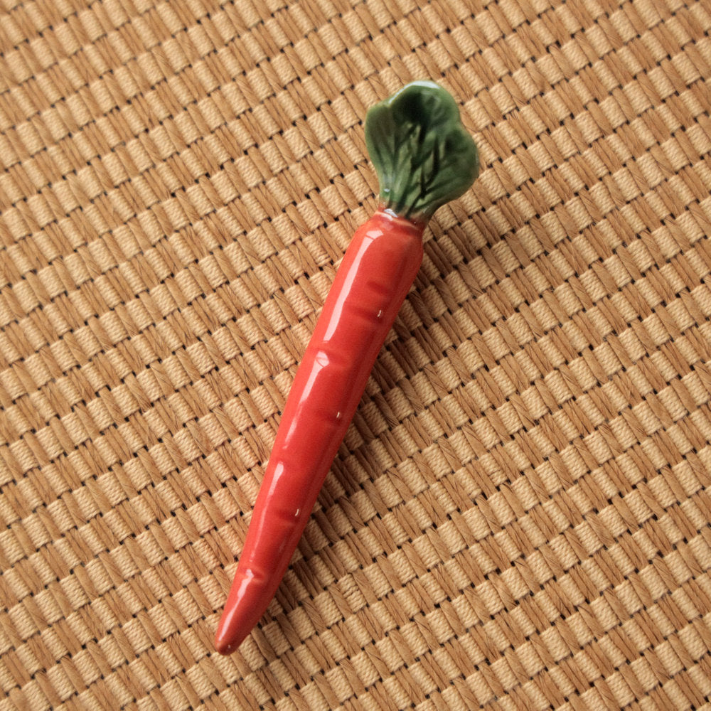 Repose-baguettes légumes carotte ⋅ BEAMS JAPAN