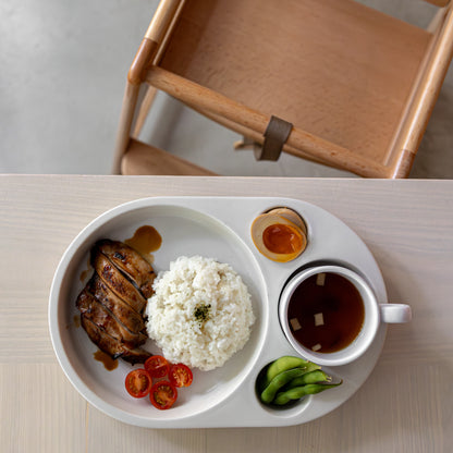 Piatto di curry a trier bianco di Yota Kakuda ⋅ Nakazen
