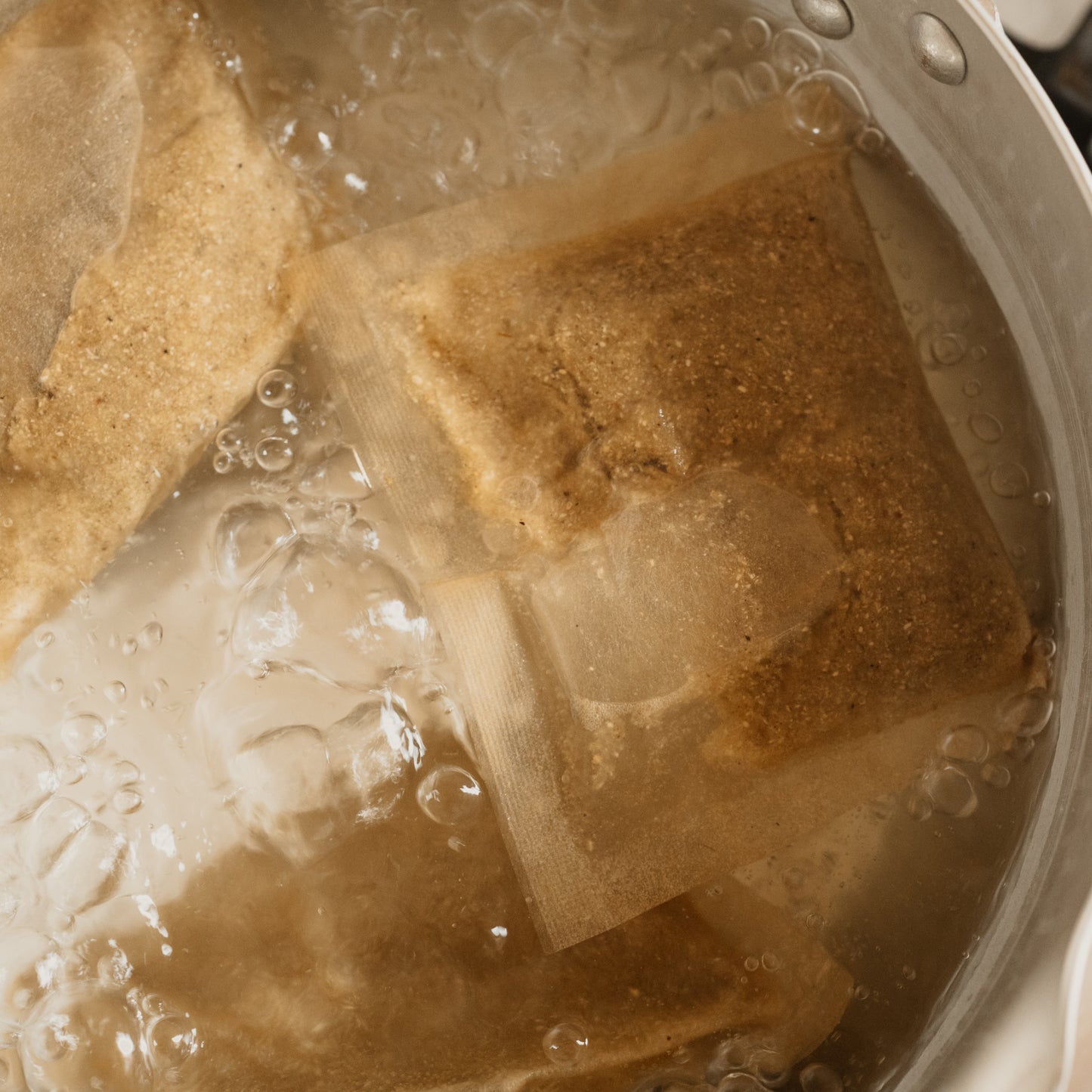 Dashi au shiitaké vegan 8 sachets ⋅ Kanejo pour iRASSHAi ⋅ 56g