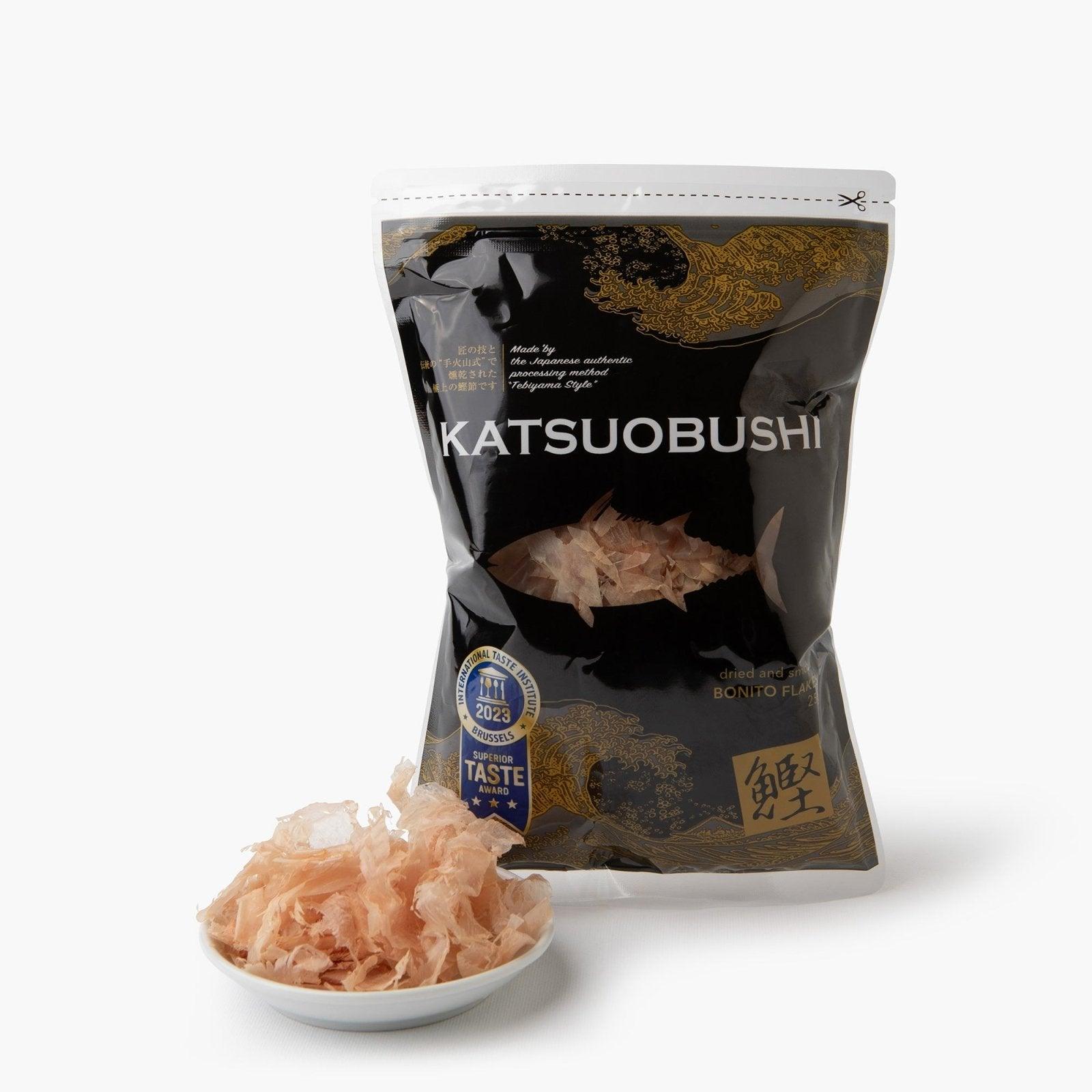 Bonite Copeaux De Bonite Japonaise – Donburi au katsuobushi : recette ...