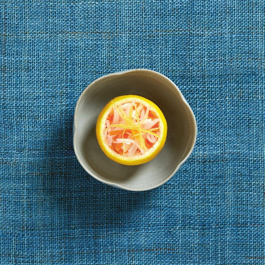 Gefüllte Yuzu-Schalen mit Namasu - iRASSHAi