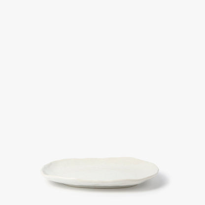 Weißer ovaler Teller Ø 180mm ⋅ Touga