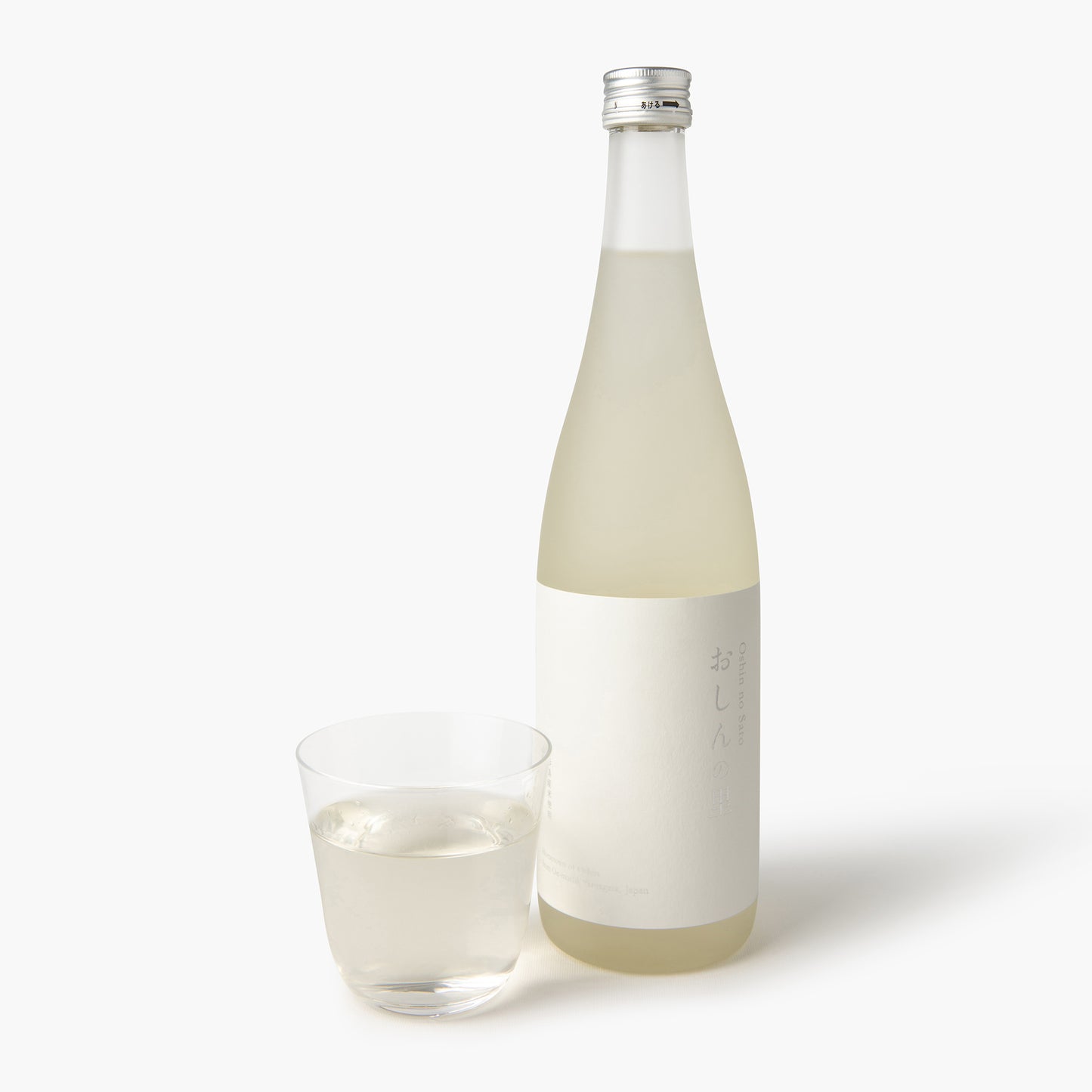 Honjozo-Sake Oshin no Sato ⋅ 15 % ⋅ 720 ml