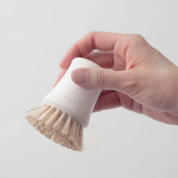 Kitchen brush ⋅ Marna