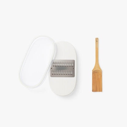 Mini mandolin with brush - KAI Store - iRASSHAi