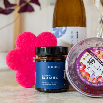 Preparación de miel de castañas y ajo negro ⋅ De la rosée ⋅ 185g