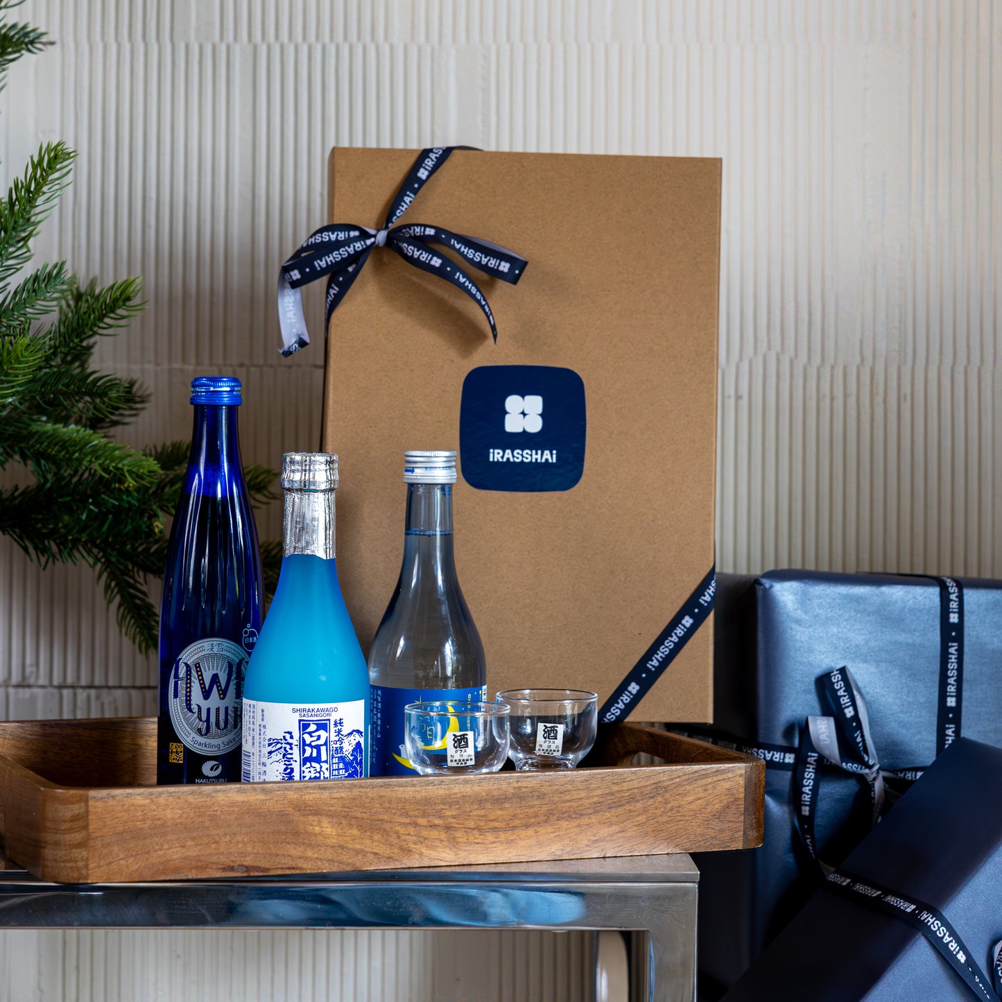 Conjunto navideño ⋅ SAKE ⋅ iRASSHAi