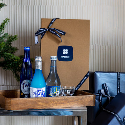 Conjunto navideño ⋅ SAKE ⋅ iRASSHAi