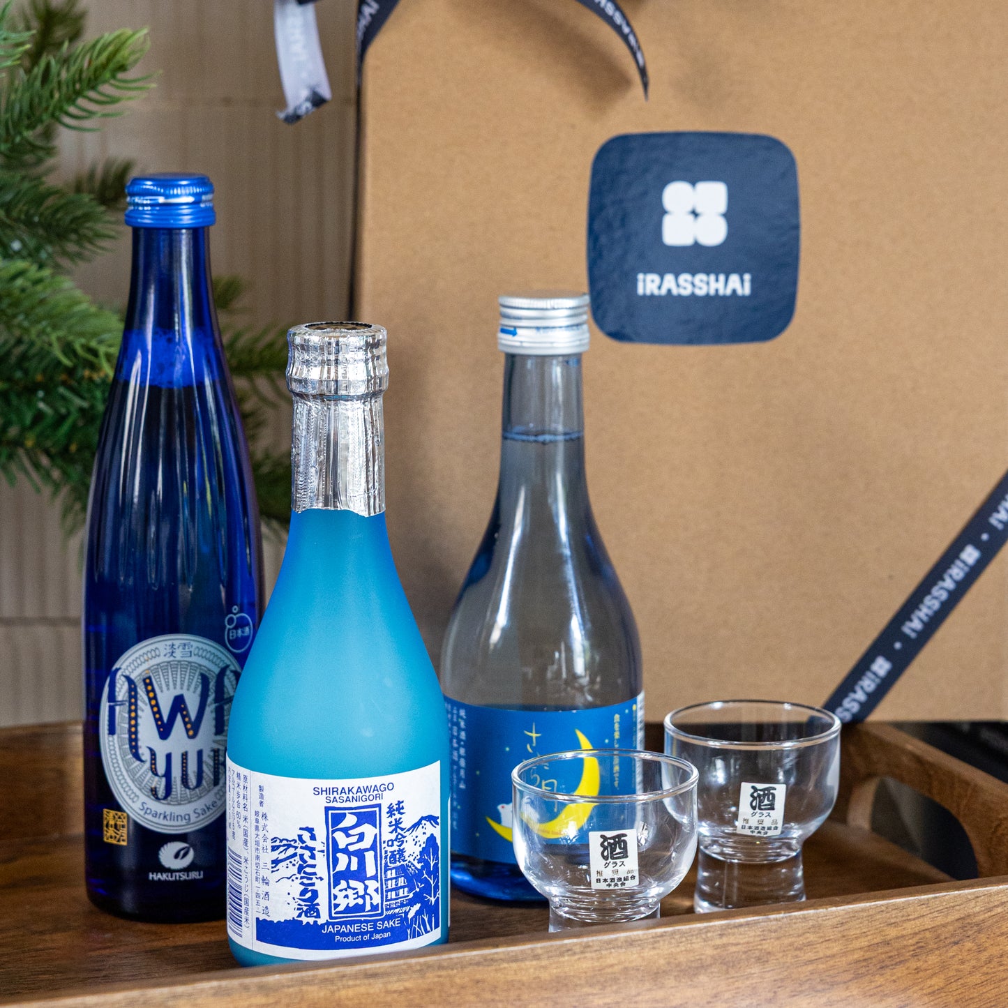 Conjunto navideño ⋅ SAKE ⋅ iRASSHAi