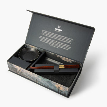 Set per sushi nero ⋅ Tokyo Design Studio