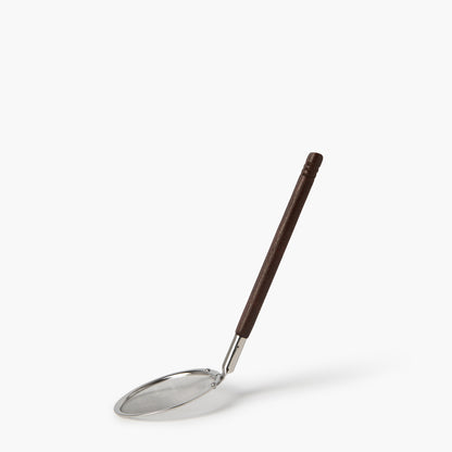 Schiumarola con manico in legno ⋅ Tokyo Design Studio