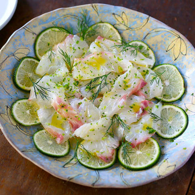 Carpaccio van zeebrasem met Hebu